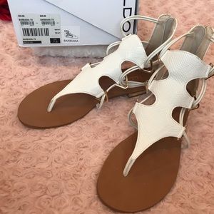 ALDO BARBIANA -70 White and Gold Sandals Size 7.5